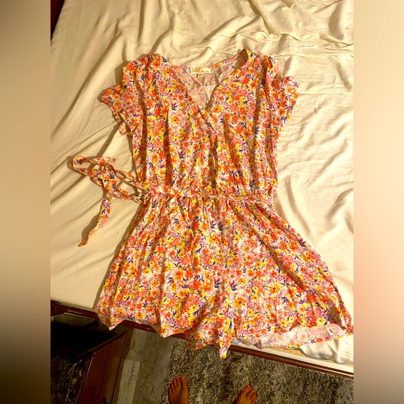 Romper - Picture 1 of 1